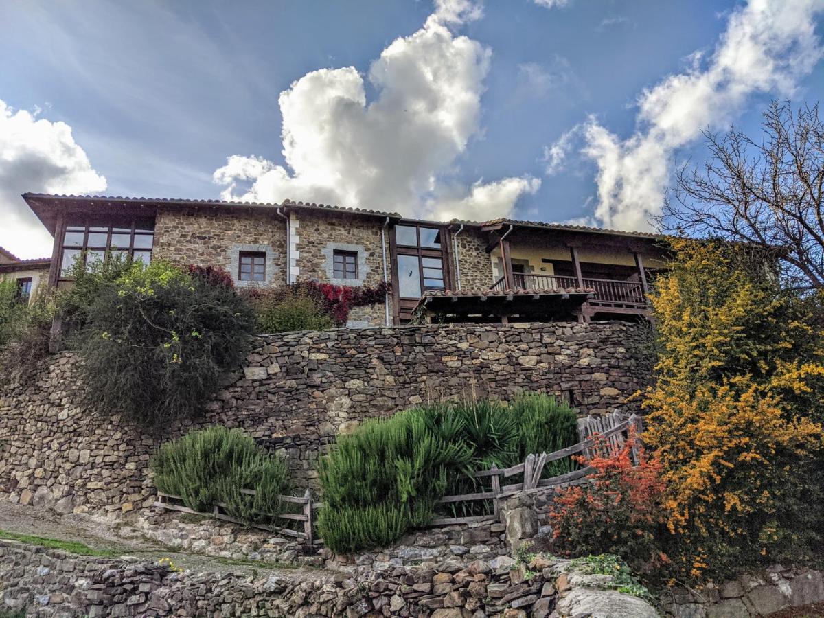 Olmares Terrace Apartment - Picos De Europa Lomena Bagian luar foto